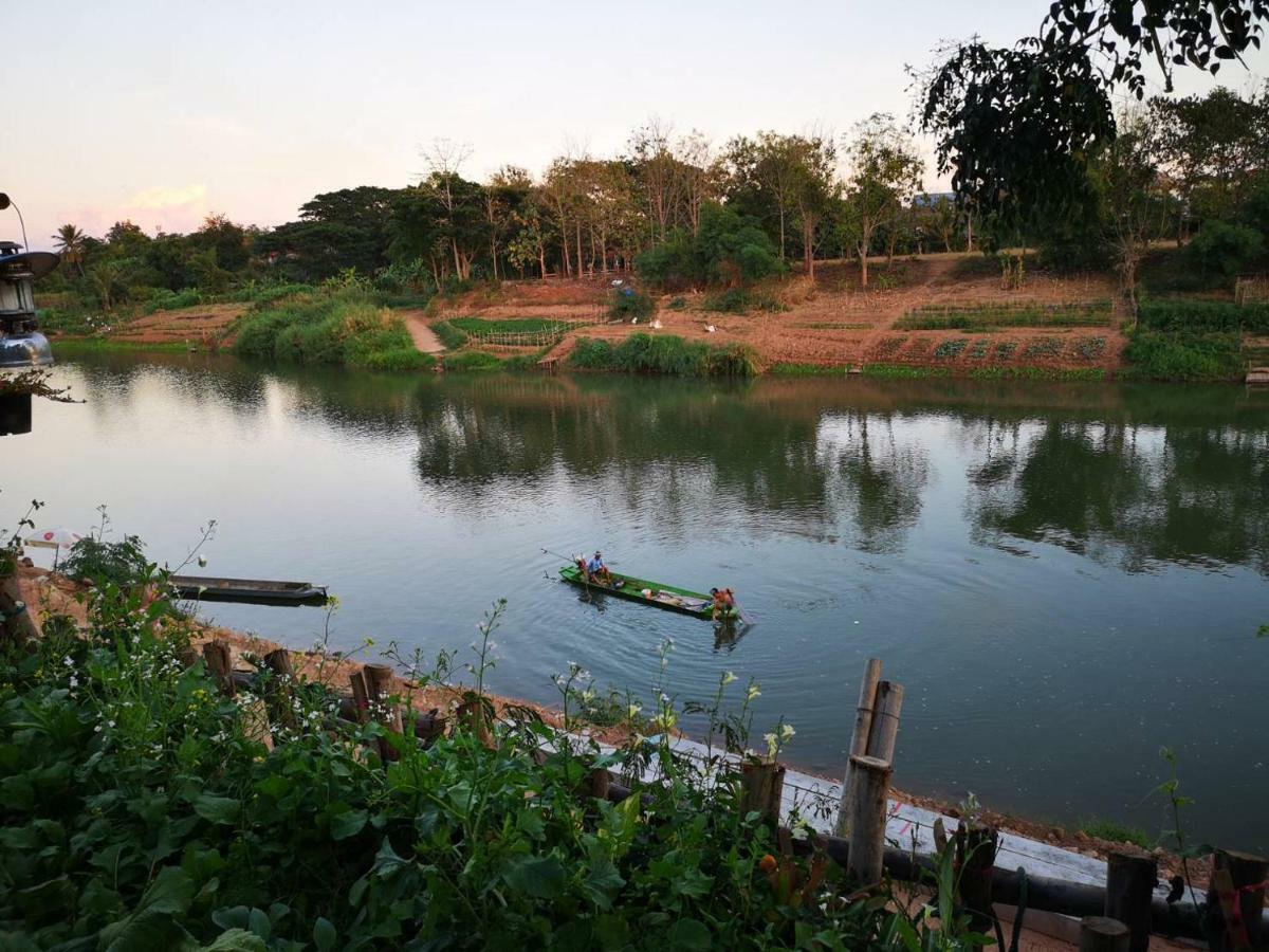 Nan Rim Nam Resort Bagian luar foto