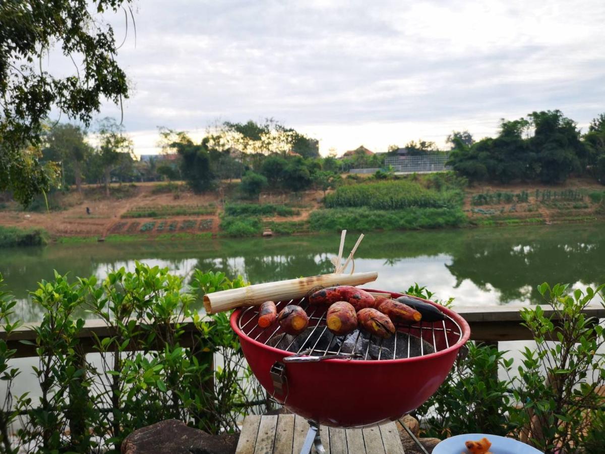 Nan Rim Nam Resort Bagian luar foto